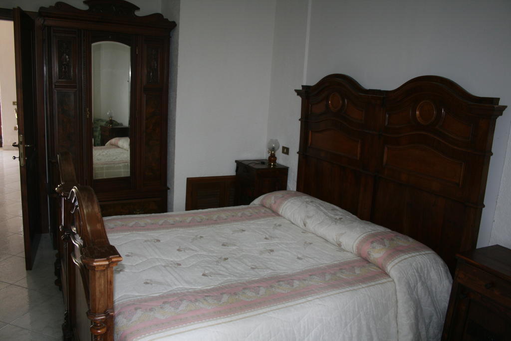 Agriturismo Colle Del Sole San Martino in Colle  Zimmer foto